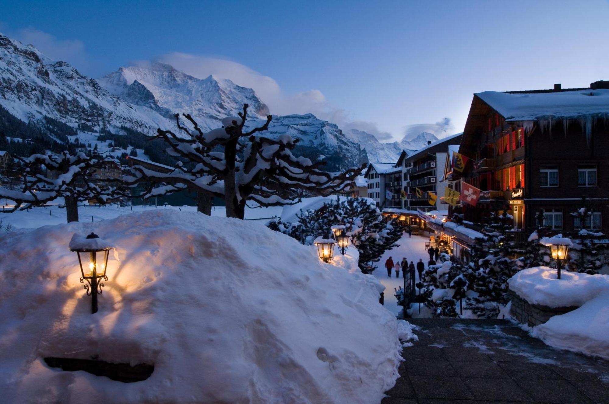 Hotel Schoenegg Wengen Exterior photo